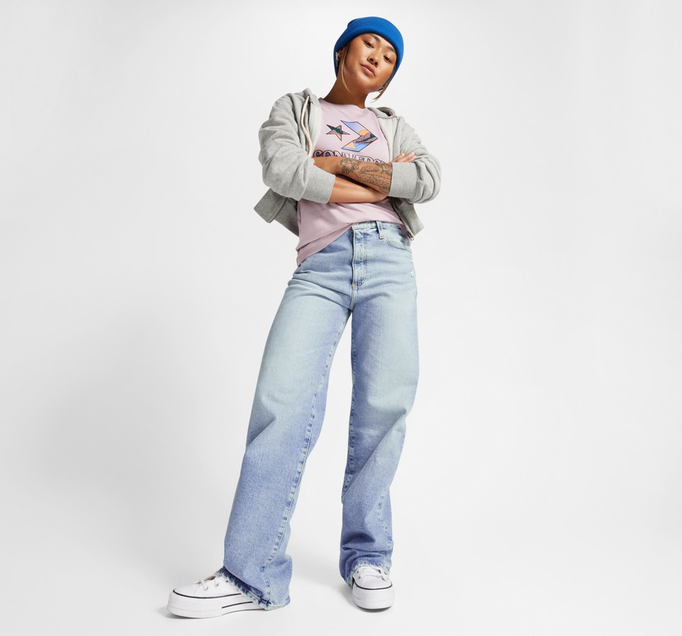 10025691-A03-535 Converse Star Chevron Mountain Graphic ženska majica